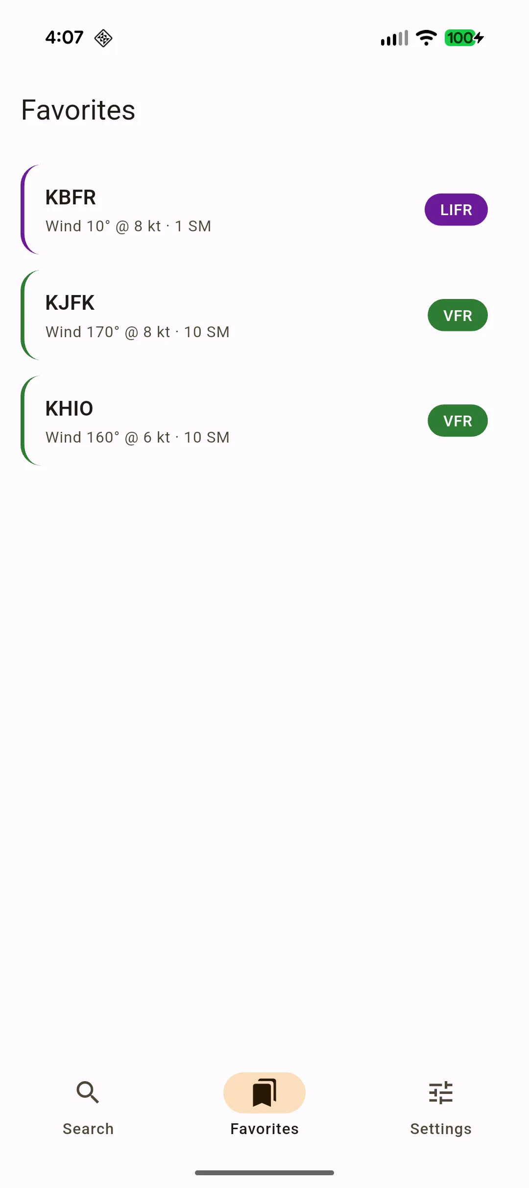 Favorites dashboard showing several airports with color-coded flight category badges